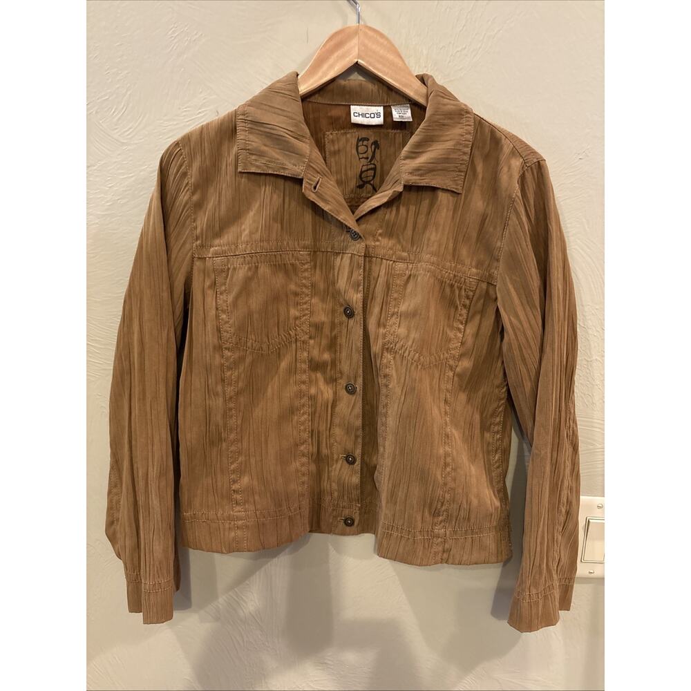 Chico’s Faux Suede Textured Button Jacket Camel‎ Tan Size 1, layered